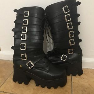 Women’s elevated platform boots 3 inch heel